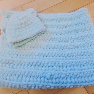 Handmade baby blanket and hat set
